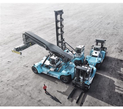 滿(mǎn)載集裝箱堆高機(jī)30-45噸